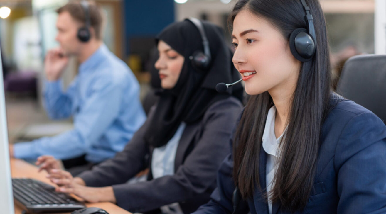 Quick Tourism Consulting in HCMC with Hotline 1022-8