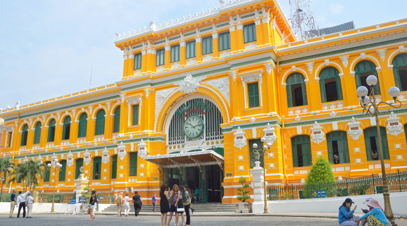 A Guide to Sai Gon Central Post Office: History and Highlights