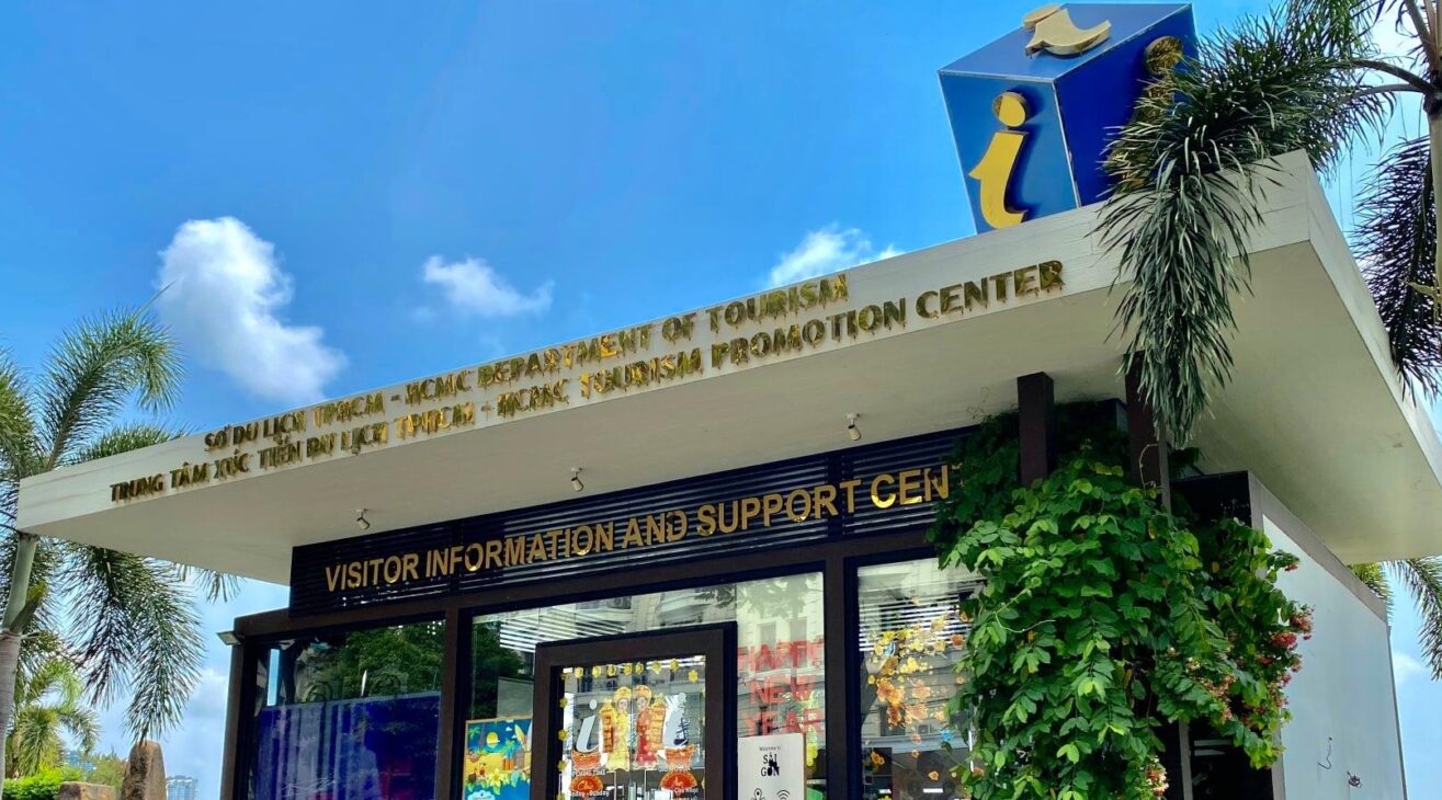 VISITOR INFORMATION & SUPPORT CENTER
