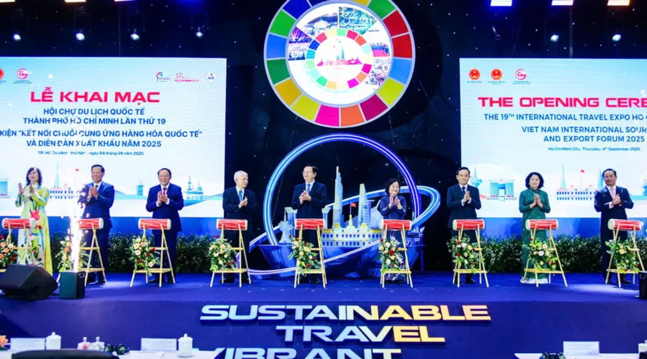 OPENING OF INTERNATIONAL-SCALE EVENT SERIES IN HO CHI MINH CITY: THE 19TH HO CHI MINH CITY INTERNATIONAL TRAVEL EXPO (ITE HCMC) 2025, EXPORT FORUM 2025, AND “INTERNATIONAL GOODS SUPPLY CHAIN CONNECTION” EVENT, THEME “GREEN CONNECTION – SUSTAINABLE DEVELOPMENT”