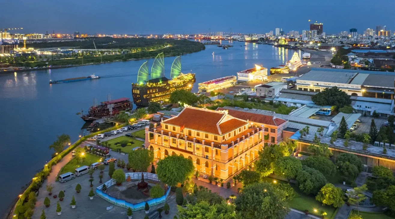 Developing cultural and historical tourism in Ho Chi Minh City after the merger: Expanding heritage discovery journeys, exploring culture