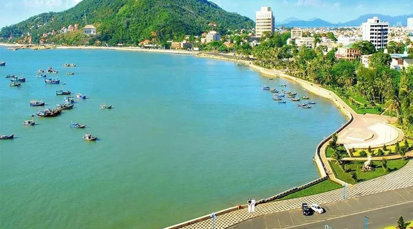 The new Ho Chi Minh City – Mega tourism metropolis a golden opportunity to develop signature tourism products