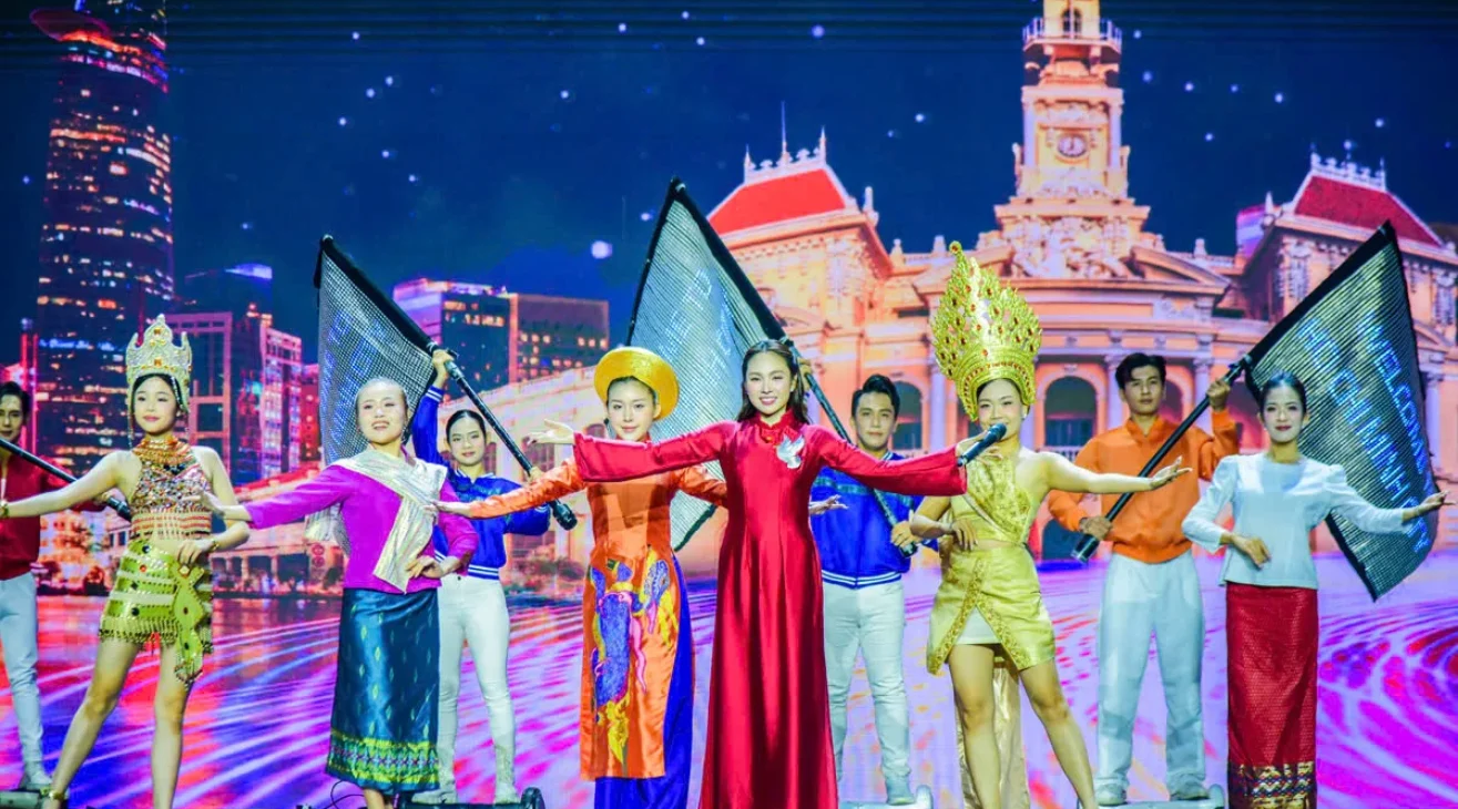 Chương trình nghệ thuật Khai mạc Hội chợ Du lịch Quốc tế ITE HCMC 2025: Rực rỡ “Đêm Việt Nam” – nơi “Dòng chảy Tinh hoa” hội tụ